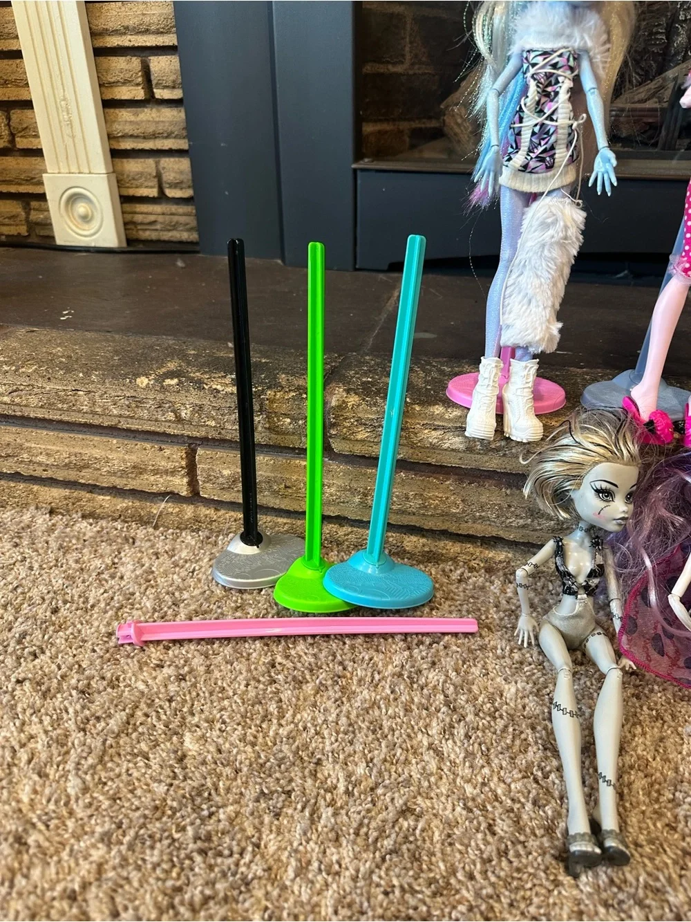 Lot of 11 Assorted Years Monster High Dolls  W Alot Of Accessories &  Stands